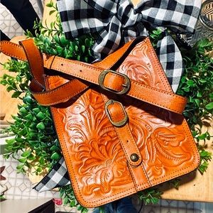 Patricia Nash crossbody purse